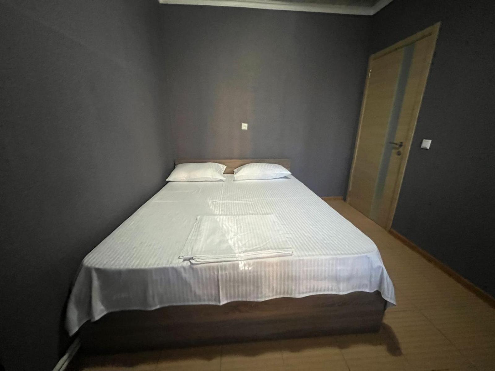 Nano Guest House 第比利斯 外观 照片