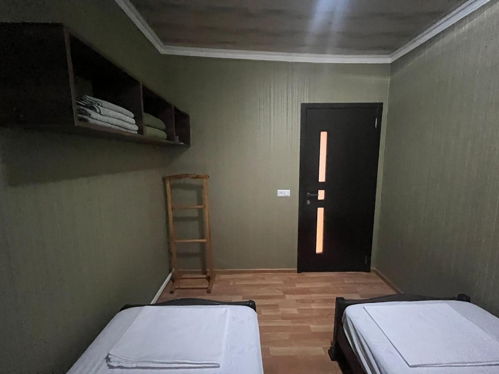 Nano Guest House 第比利斯 外观 照片