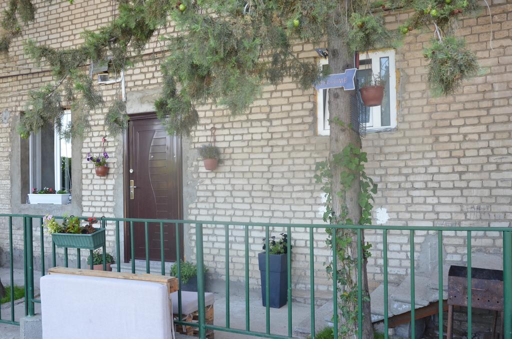 Nano Guest House 第比利斯 外观 照片